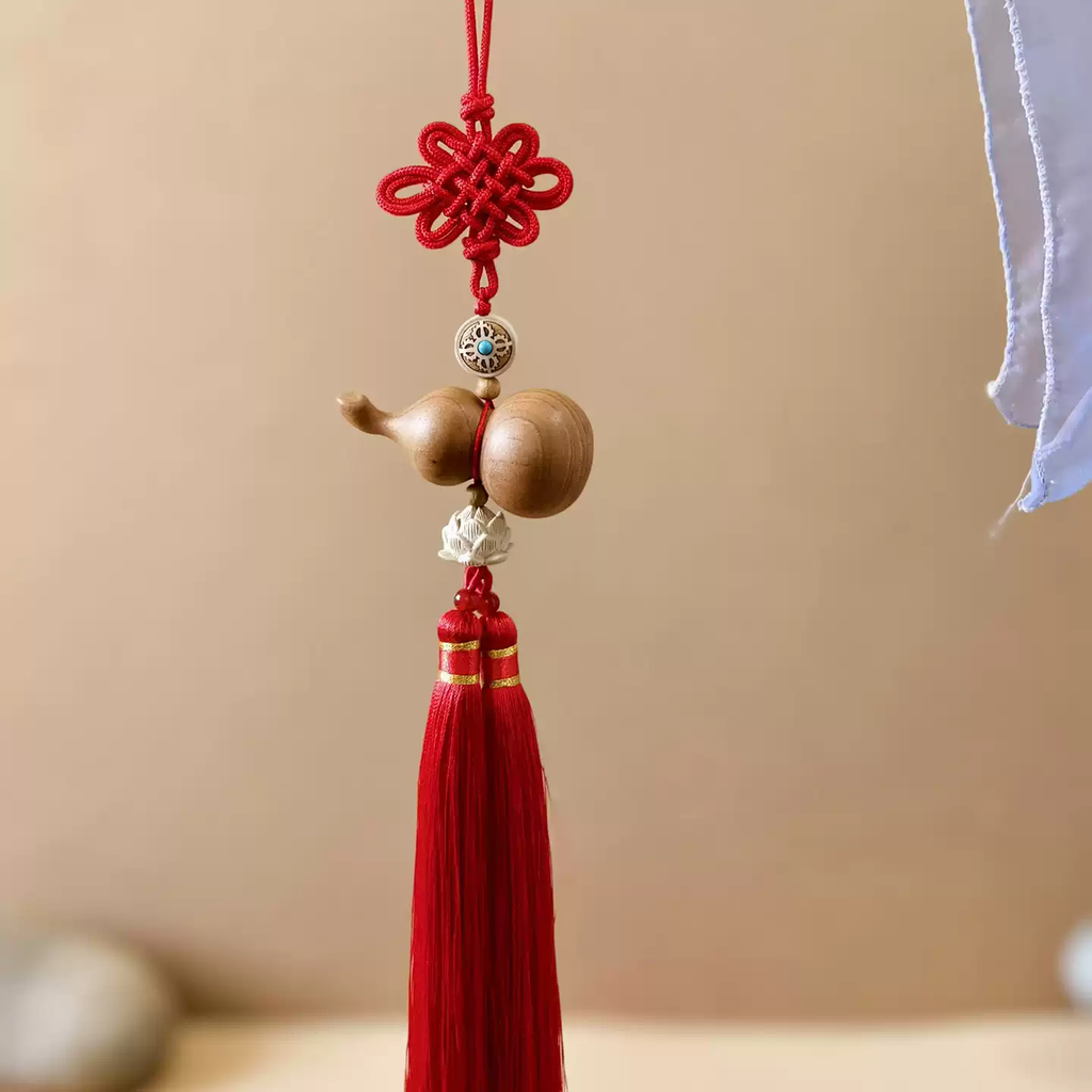 Aged Peach Wood Gourd Charm - Infinite Negative Energy Shield Wall Hanging