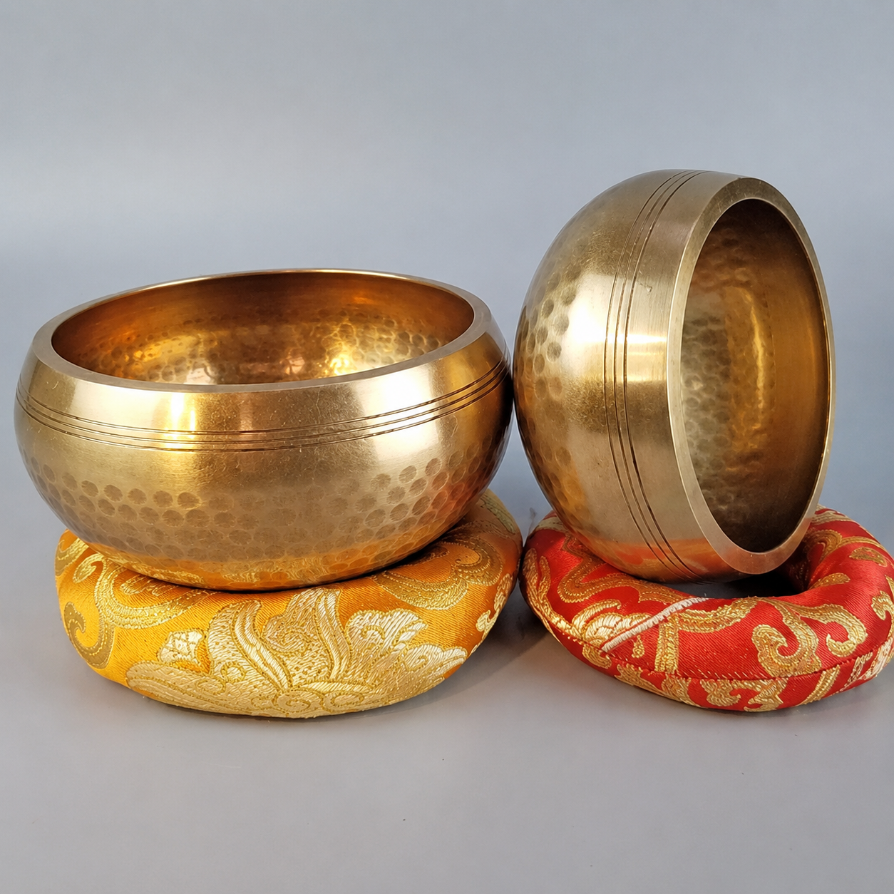 Traditional Tibetan Singing Bowl Set for Meditation, Yoga & Sound Healing